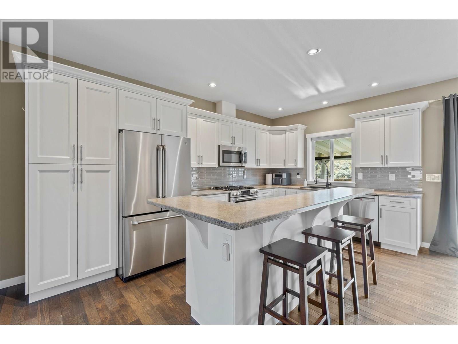 Photo de la propriété: 2161 Saddleback Drive BC V2B 0E9