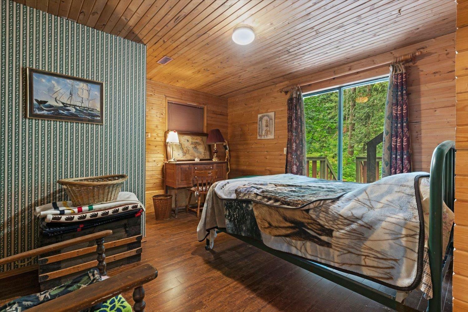 Property Photo: 3834 Karen Drive BC V2R 5A5