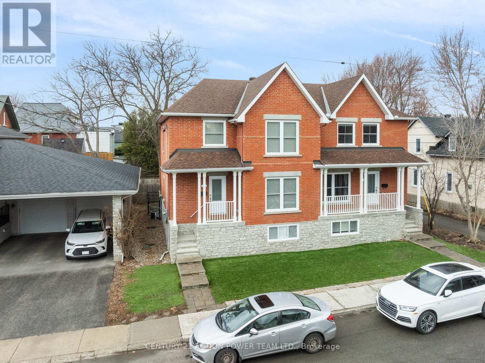 48 Queen-Victoria Street  Ottawa ON K1M 2K4 photo