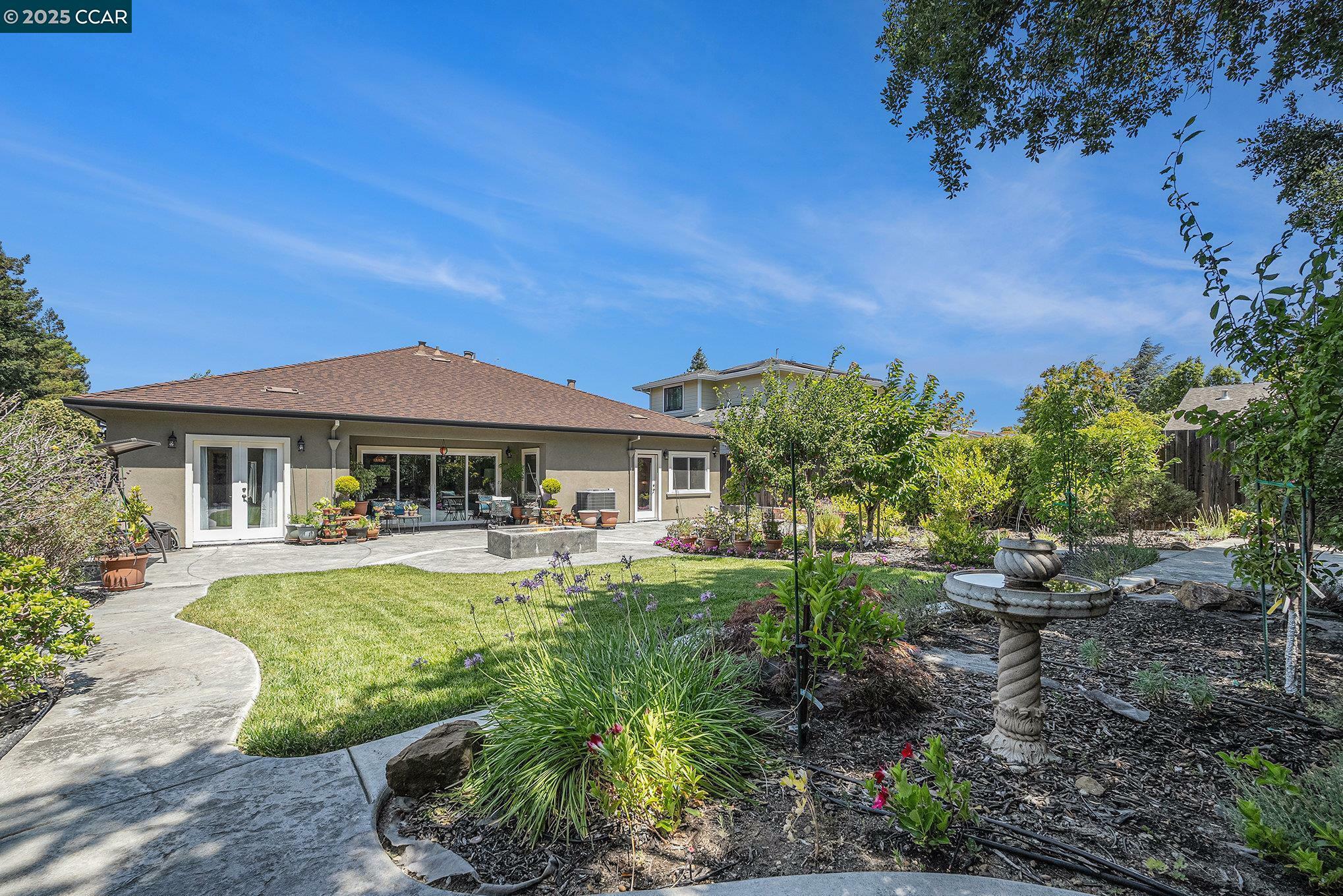 1878 Casa Grande Street  Benicia CA 94510 photo