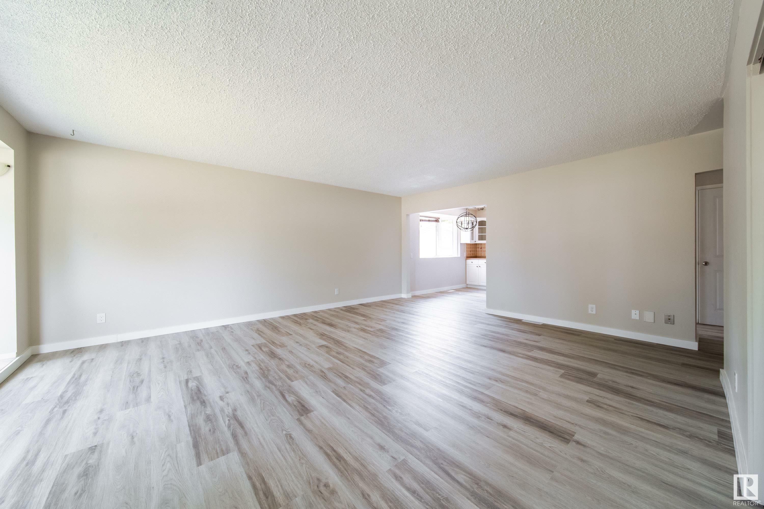 Property Photo: 1991 Avondale Court AB T8A 0Y1
