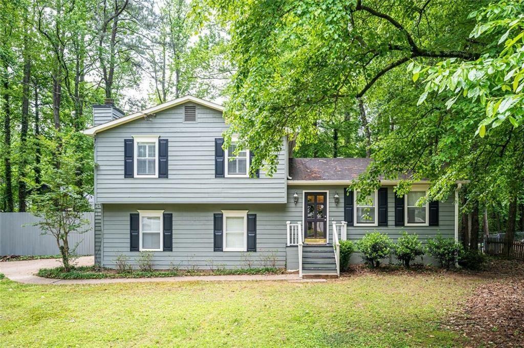 Property Photo: 1784 Halbro Drive GA 30062