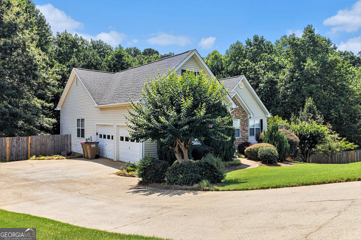 Property Photo: 6411 Compass Drive GA 30542
