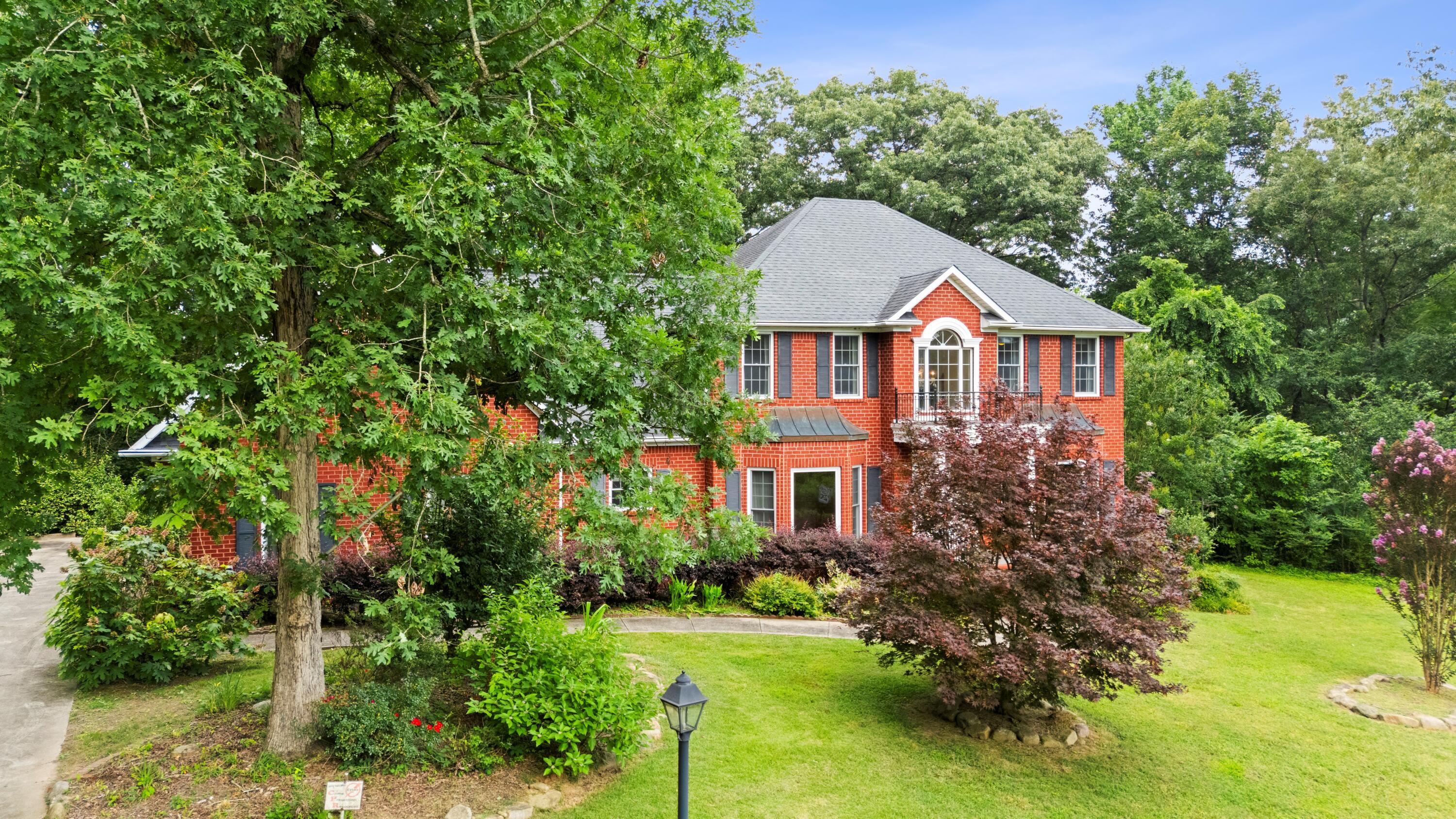 Property Photo: 104 Executive Drive TN 37347