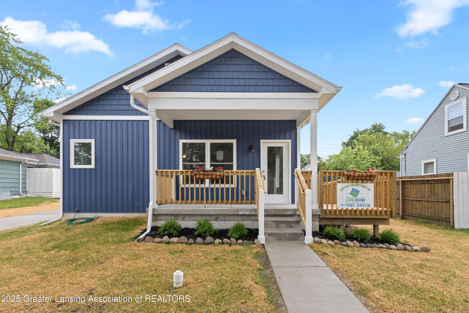 Property Photo:  1635 Pattengill Avenue  MI 48910 