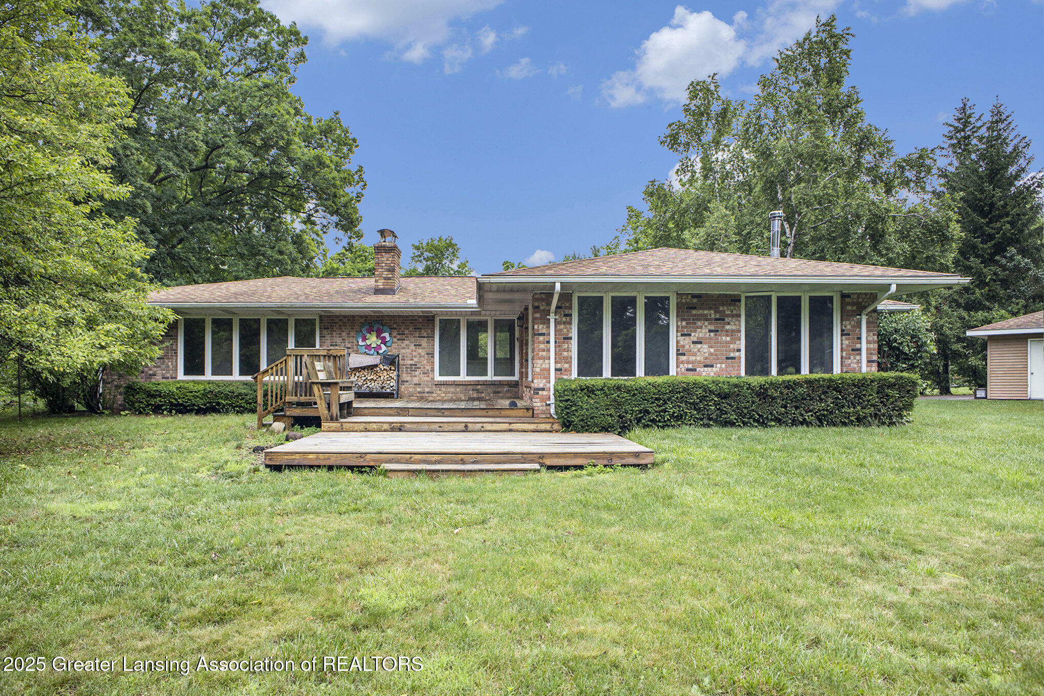 Property Photo:  4825 Thurlby Road  MI 48854 