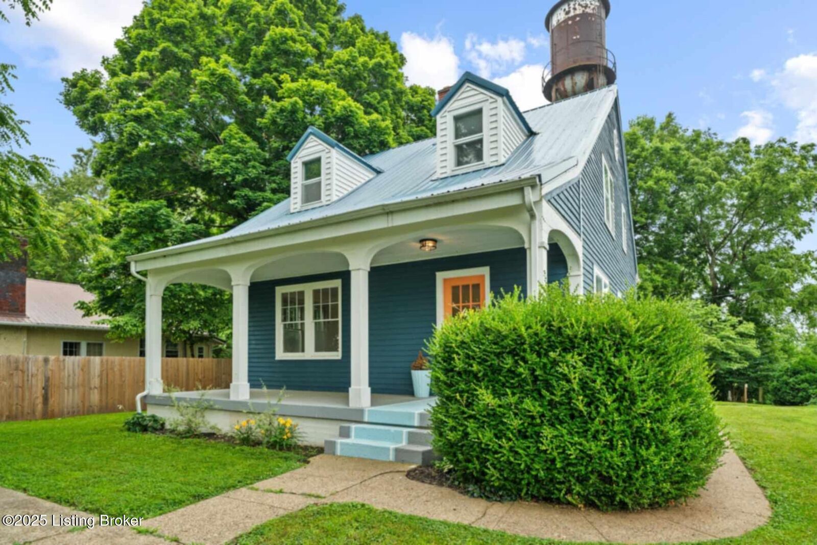 Property Photo: 80 Water Tower Ln KY 40143