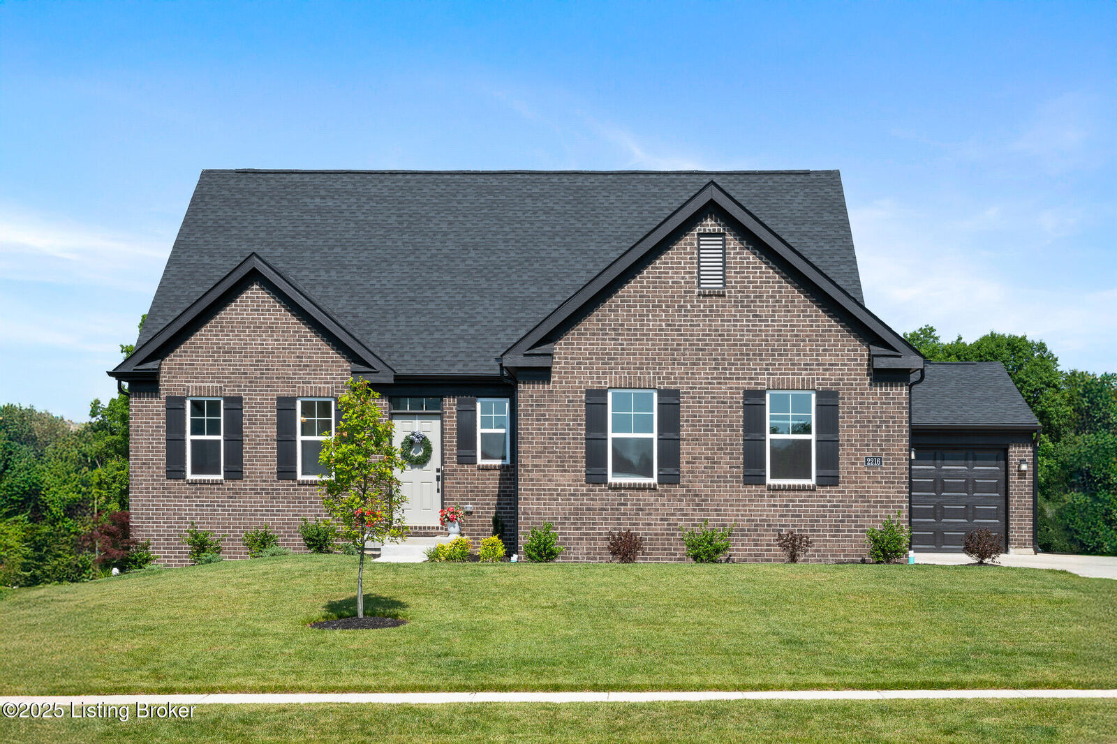 Property Photo: 2216 Summit View Ct KY 40031