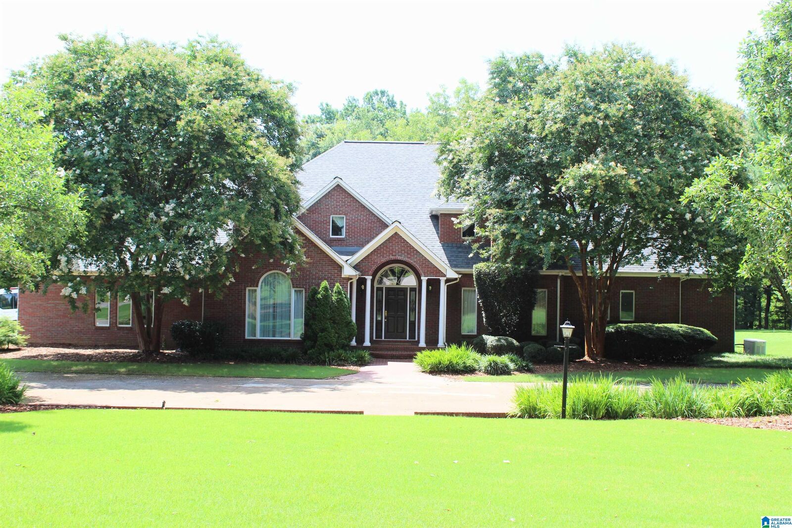 Property Photo:  261 Hilldale Road  AL 36207 