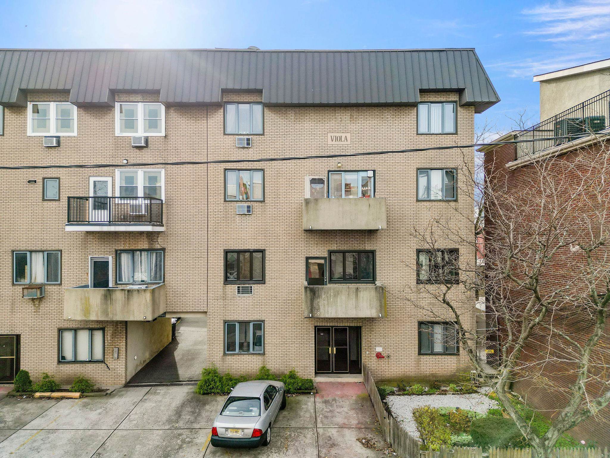 40-46 West 20th St 6  Bayonne NJ 07002-3612 photo