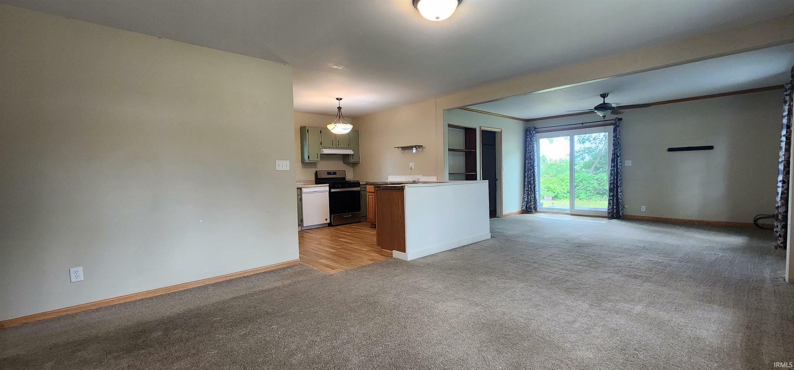 Property Photo: 606 S Manor Drive IN 46567