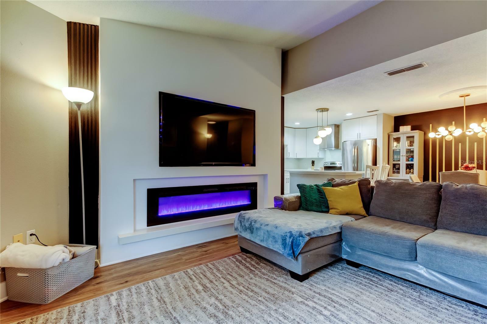 Property Photo: 9481 Highland Oak Drive 1308 FL 33647