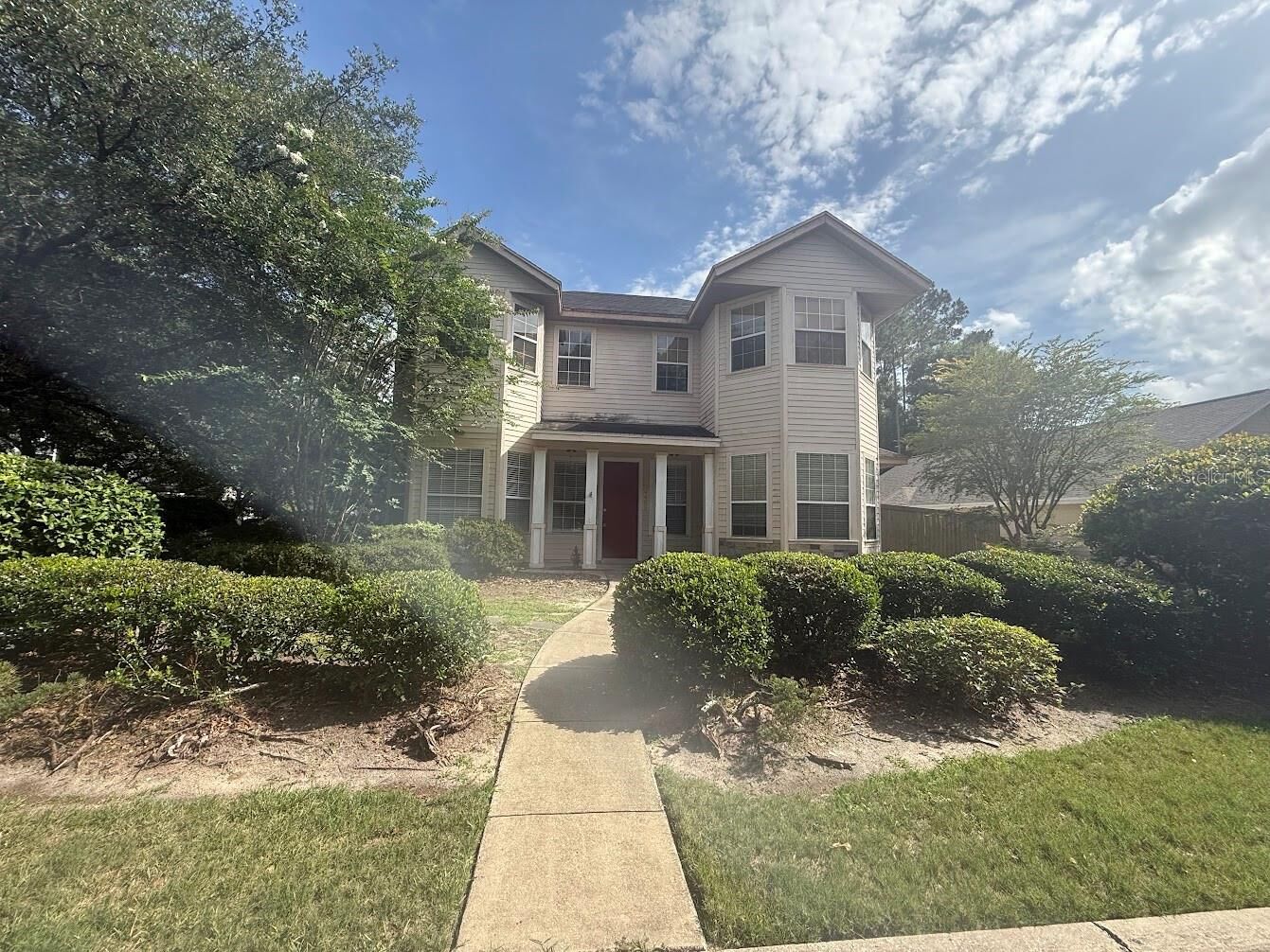 Property Photo: 9405 SW 31st Lane FL 32608