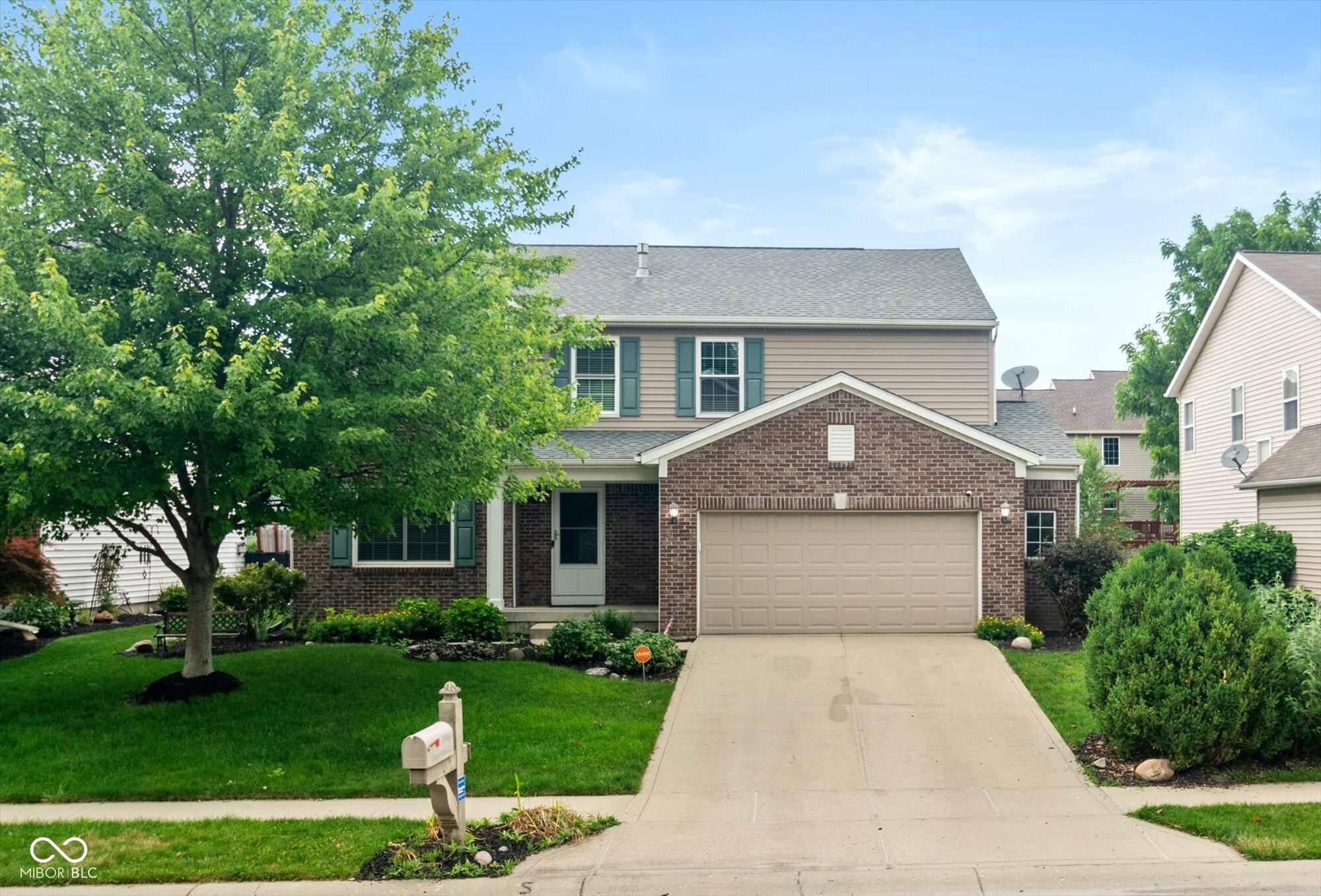 Property Photo: 14446 Chapelwood Lane IN 46037