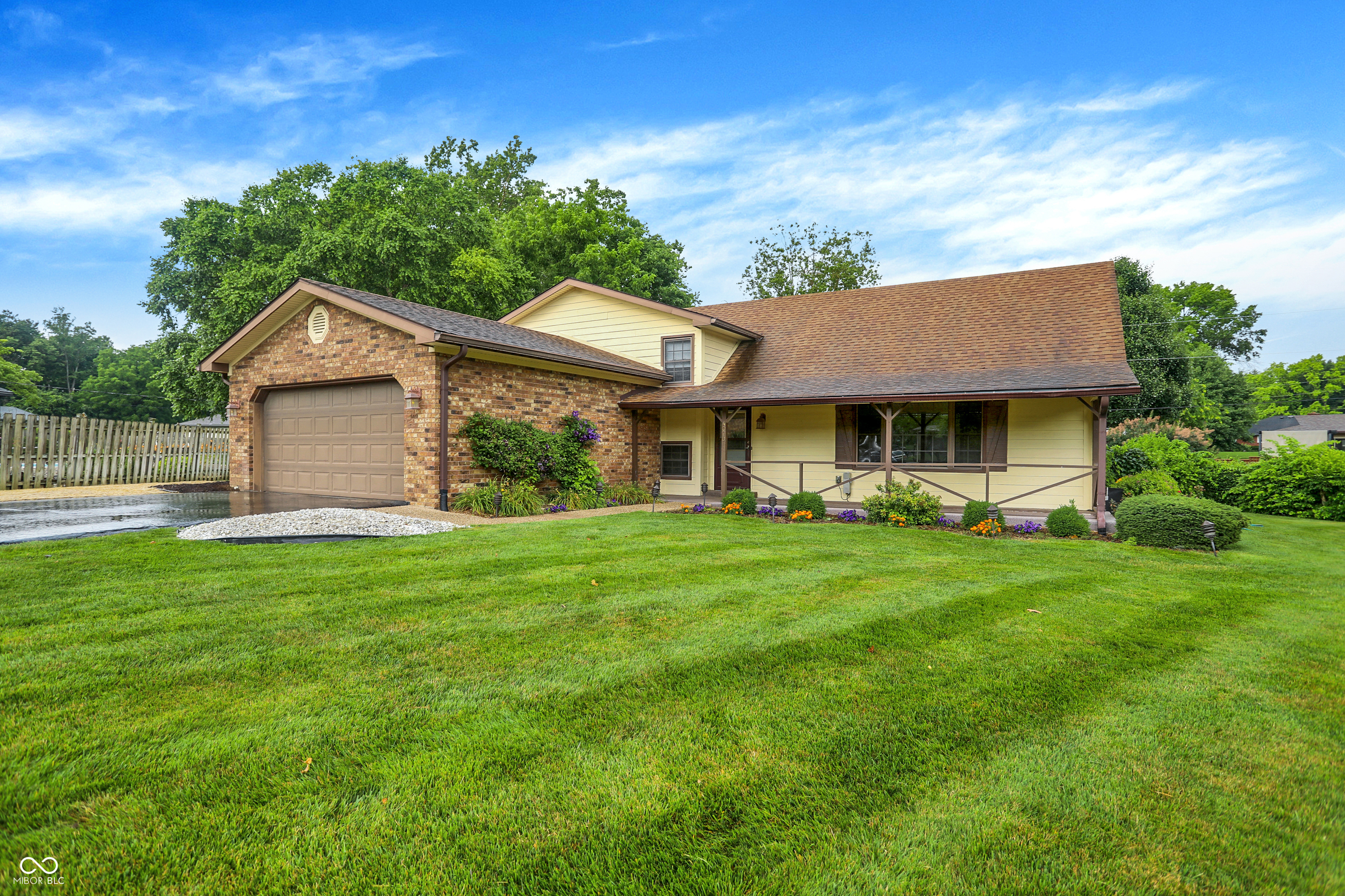 Property Photo: 4070 Serenity Way Court IN 46142