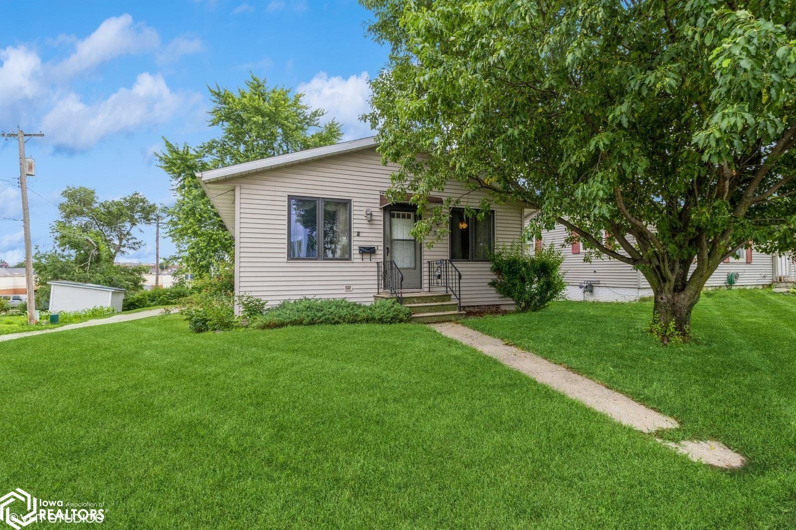 Property Photo: 208 Young Street IA 50158