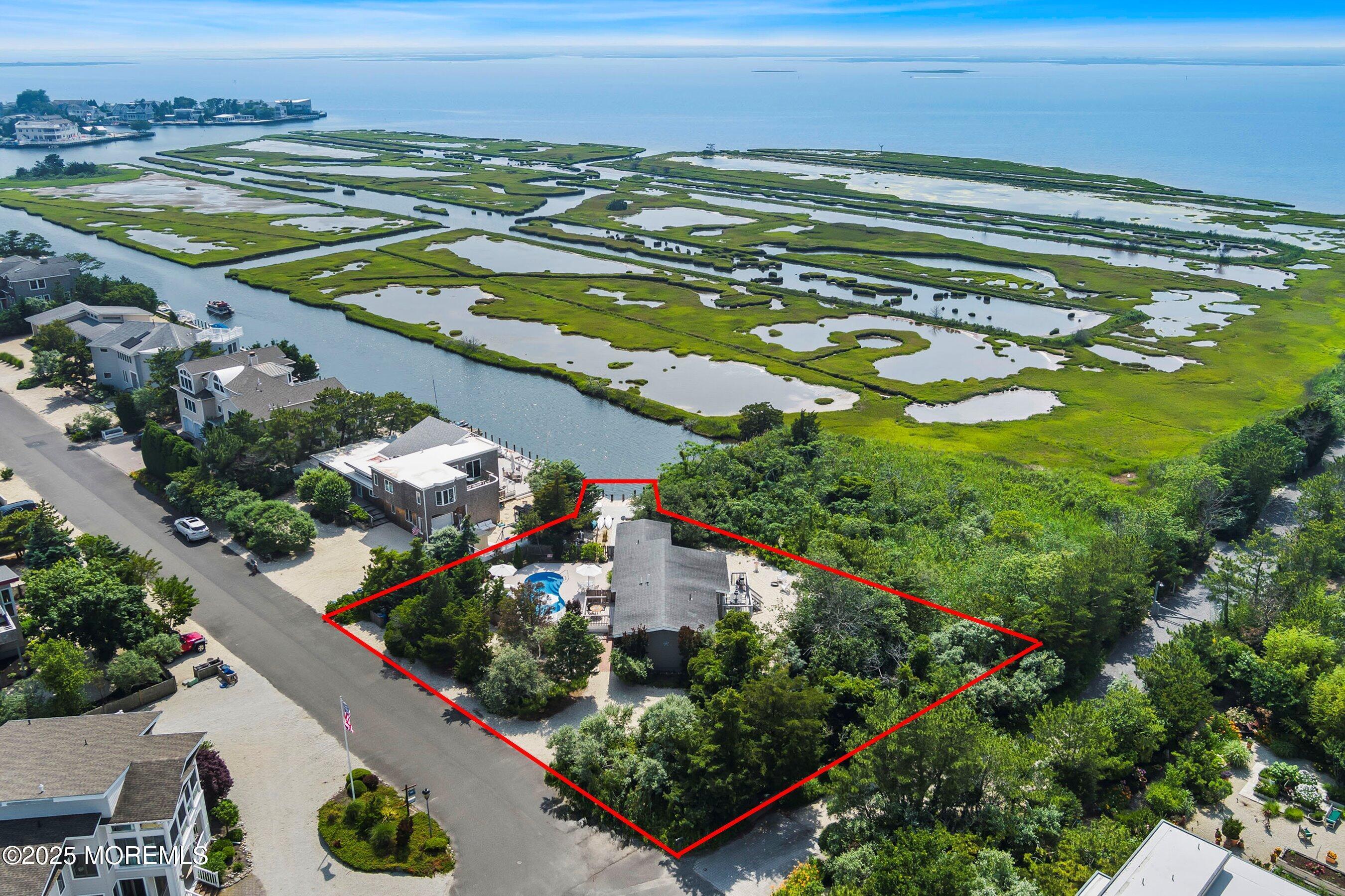 Property Photo:  365 Dusty Miller Drive  NJ 08008 