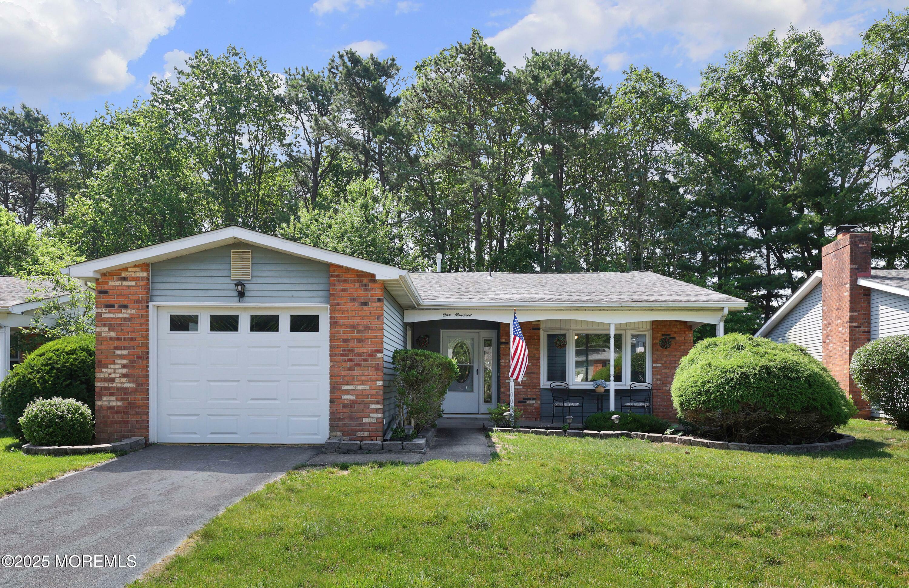 100 Courtshire Drive  Brick NJ 08723 photo