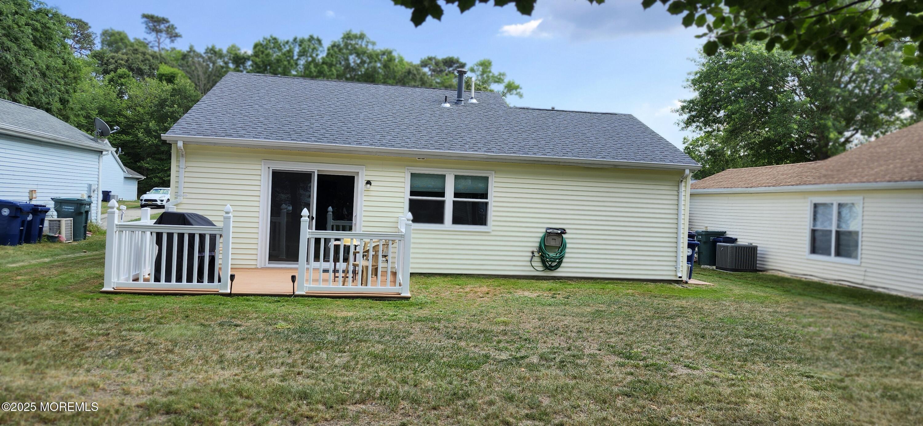 Property Photo:  134 Lantern Place  NJ 08087 