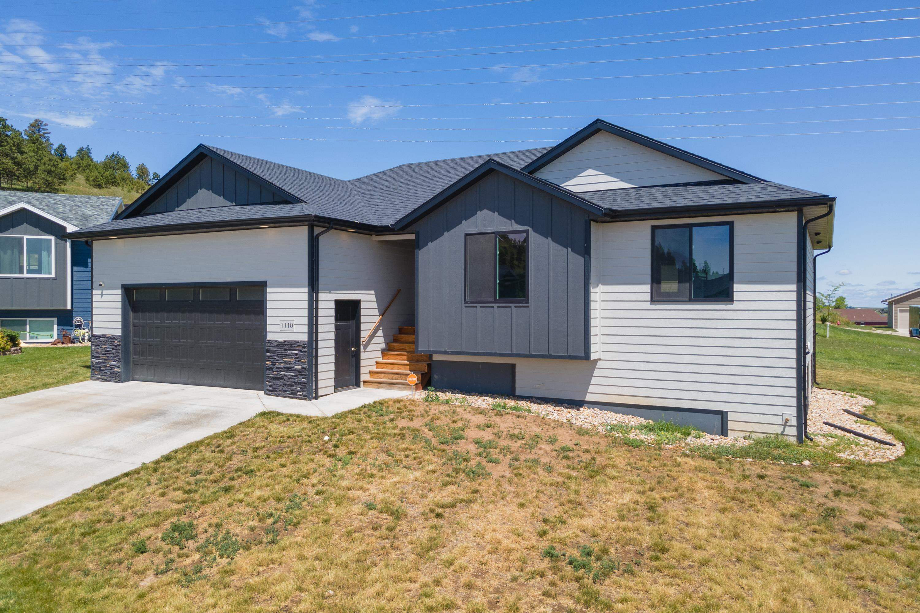 Property Photo: 1110 Lennon Lane SD 57701