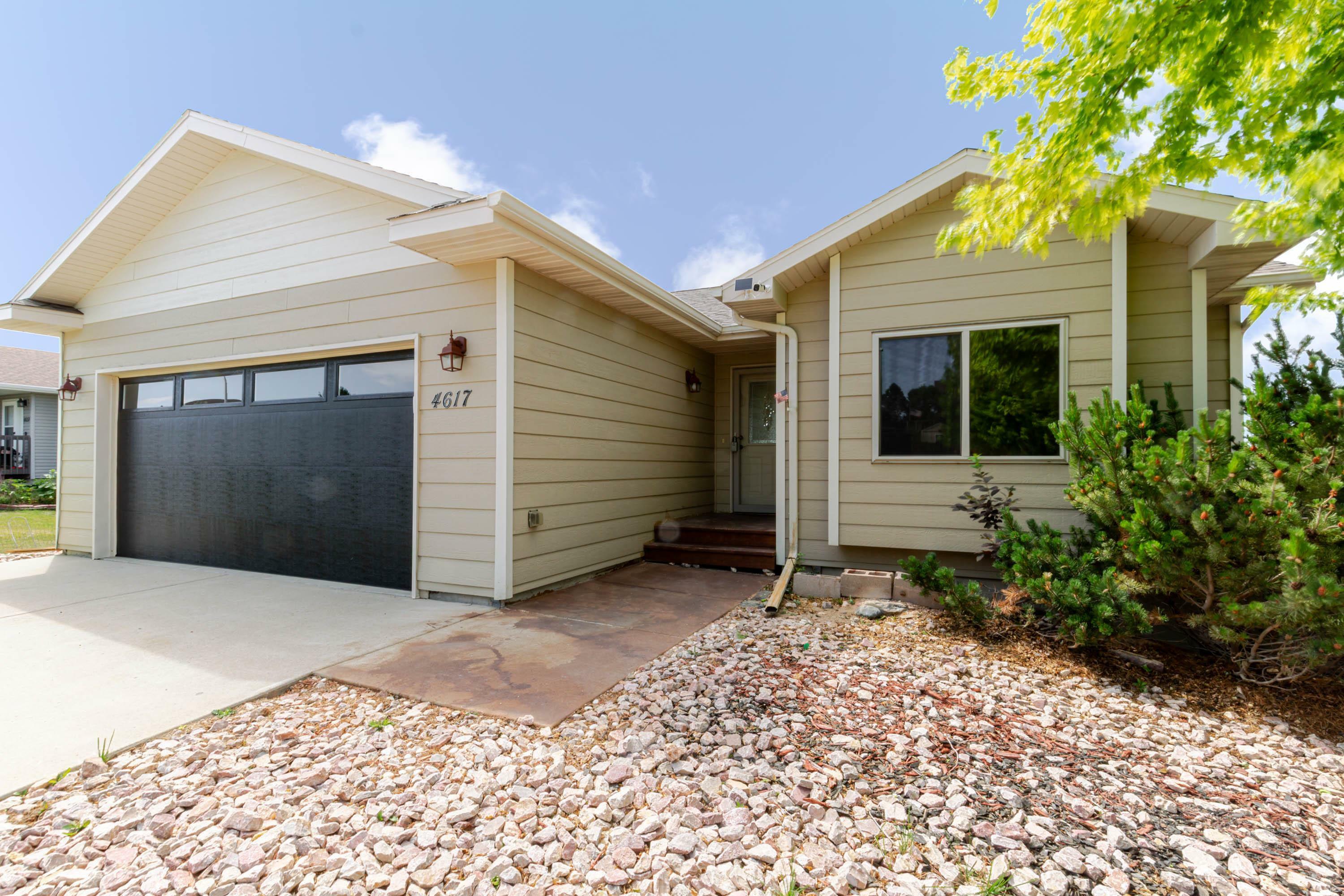 4617 Patricia Street  Rapid City SD 57703 photo