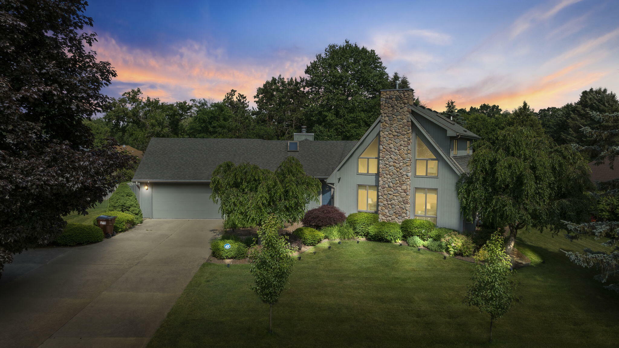 Property Photo: 4533 Sid Drive MI 49201