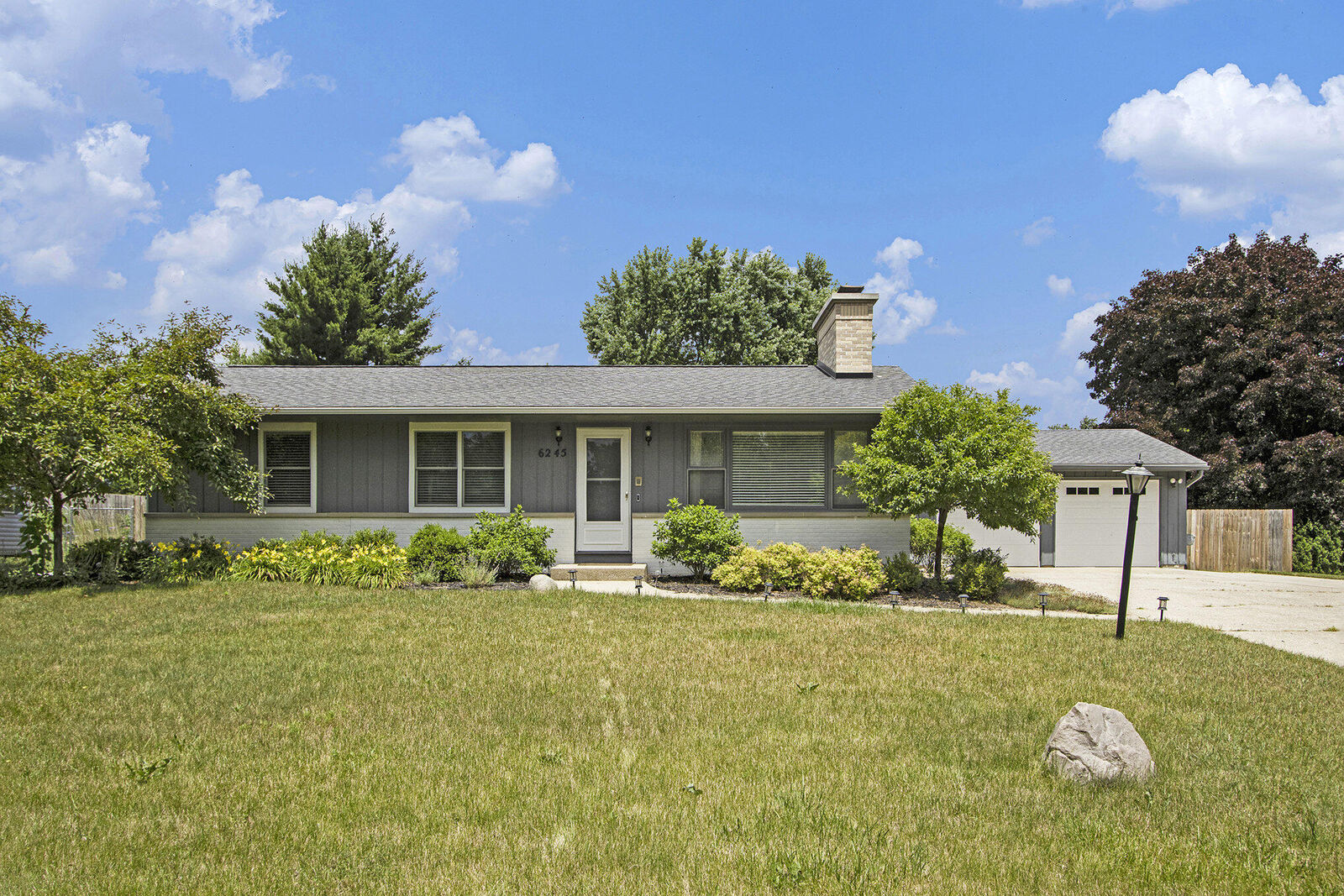 Property Photo: 6245 Woodlea Drive MI 49048
