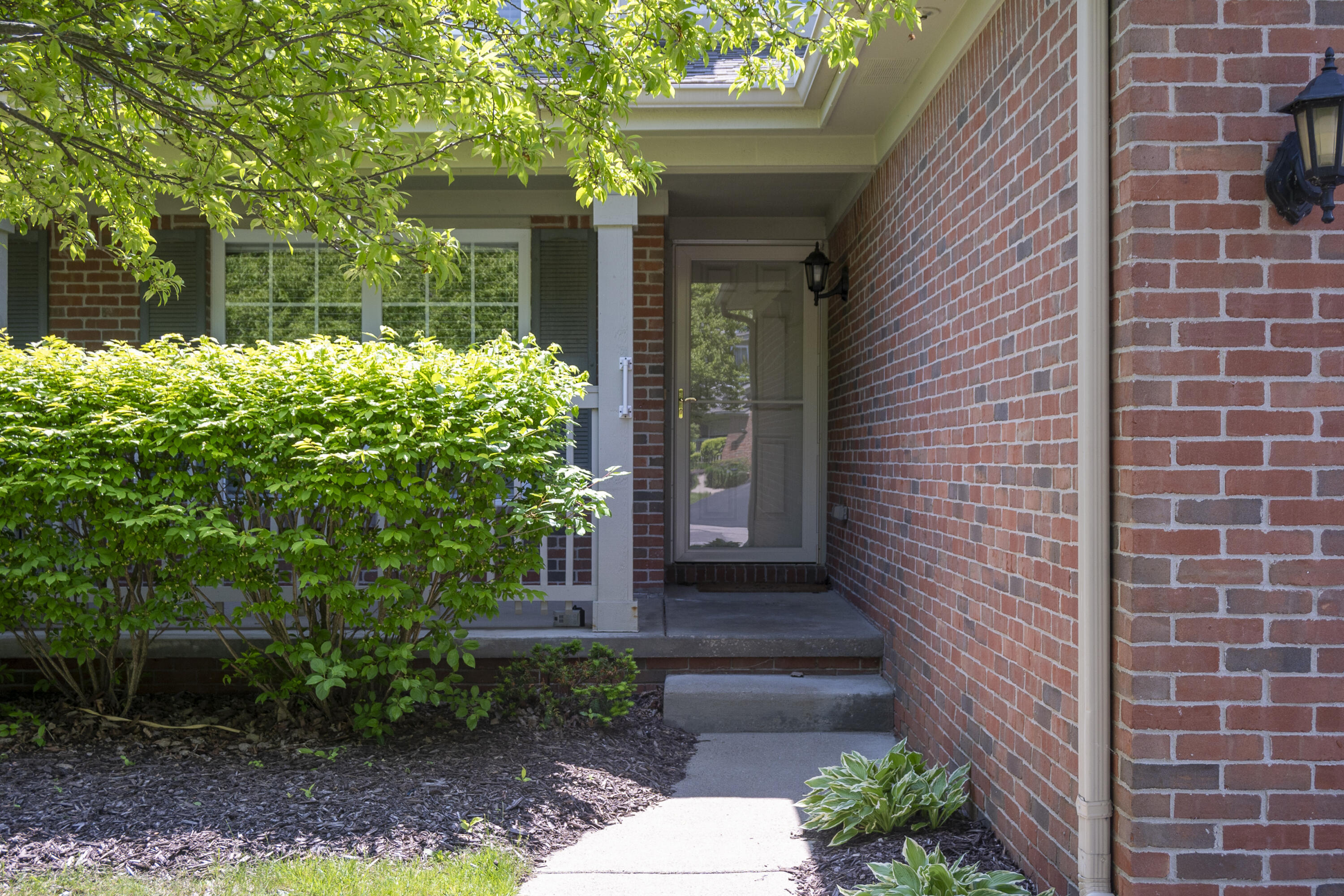 Property Photo:  6018 Augusta Court  MI 48442 
