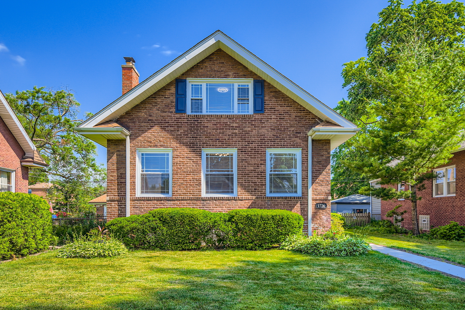 Property Photo:  1726 W 106th Street  IL 60643 