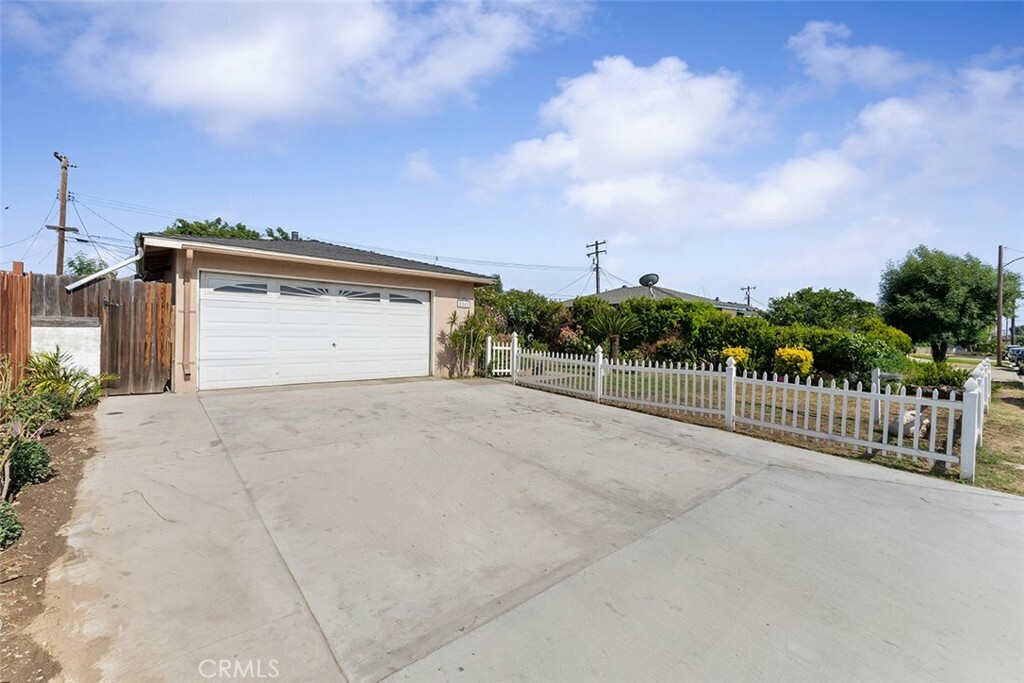 Property Photo:  5162 N Saint Malo Avenue  CA 91722 