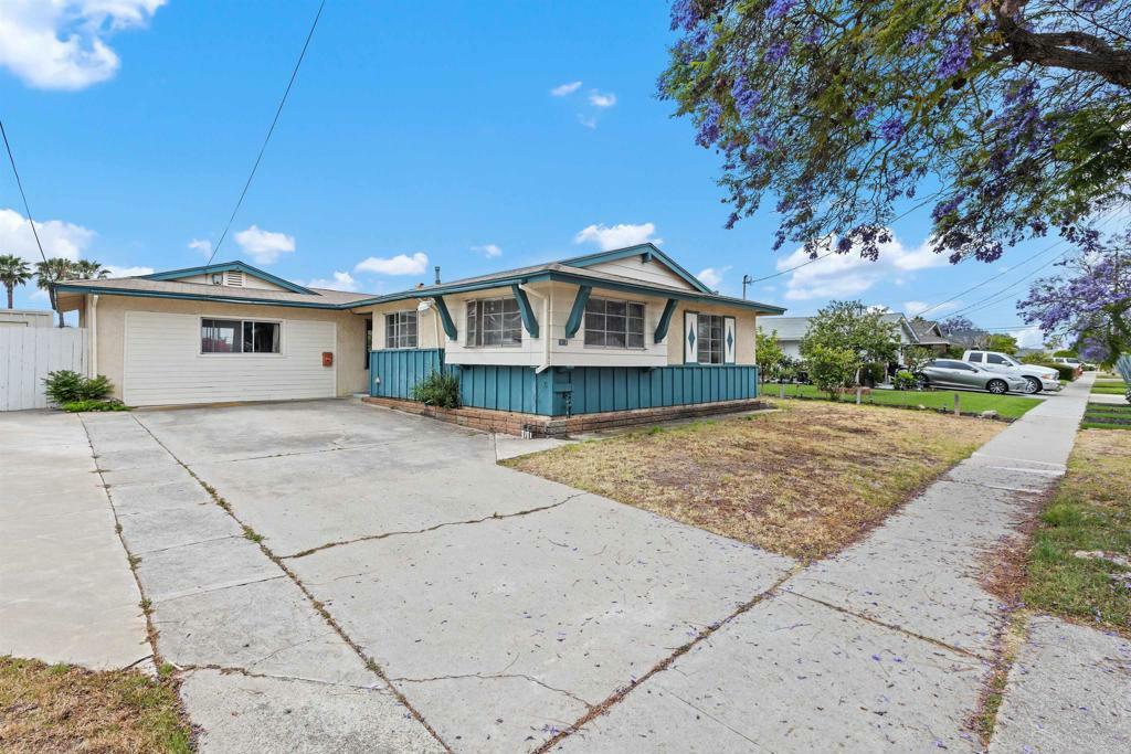 Property Photo: 8343 San Carlos Dr. Drive CA 92119