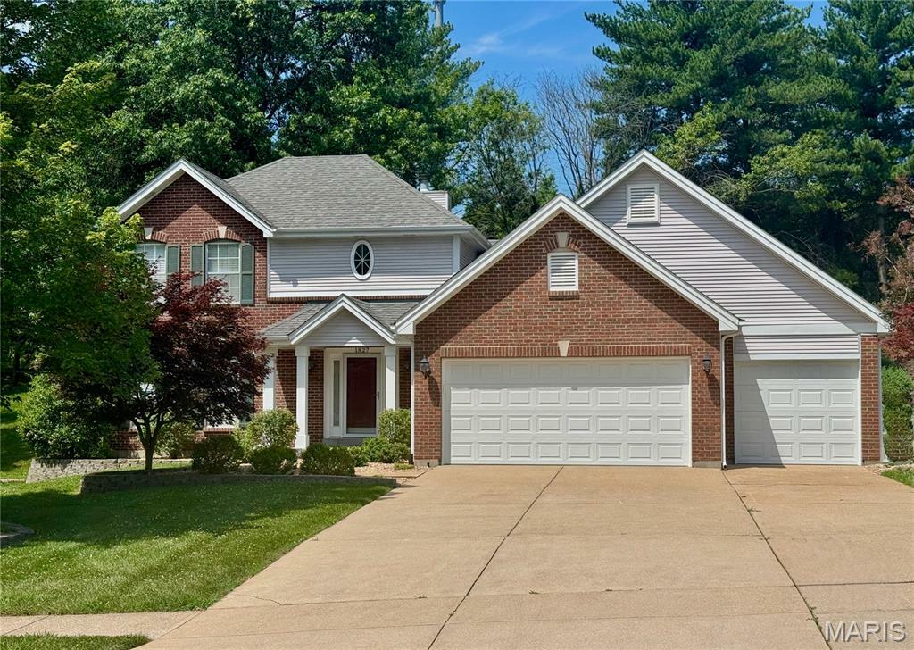 Property Photo: 1827 Pheasant Run Drive MO 63043