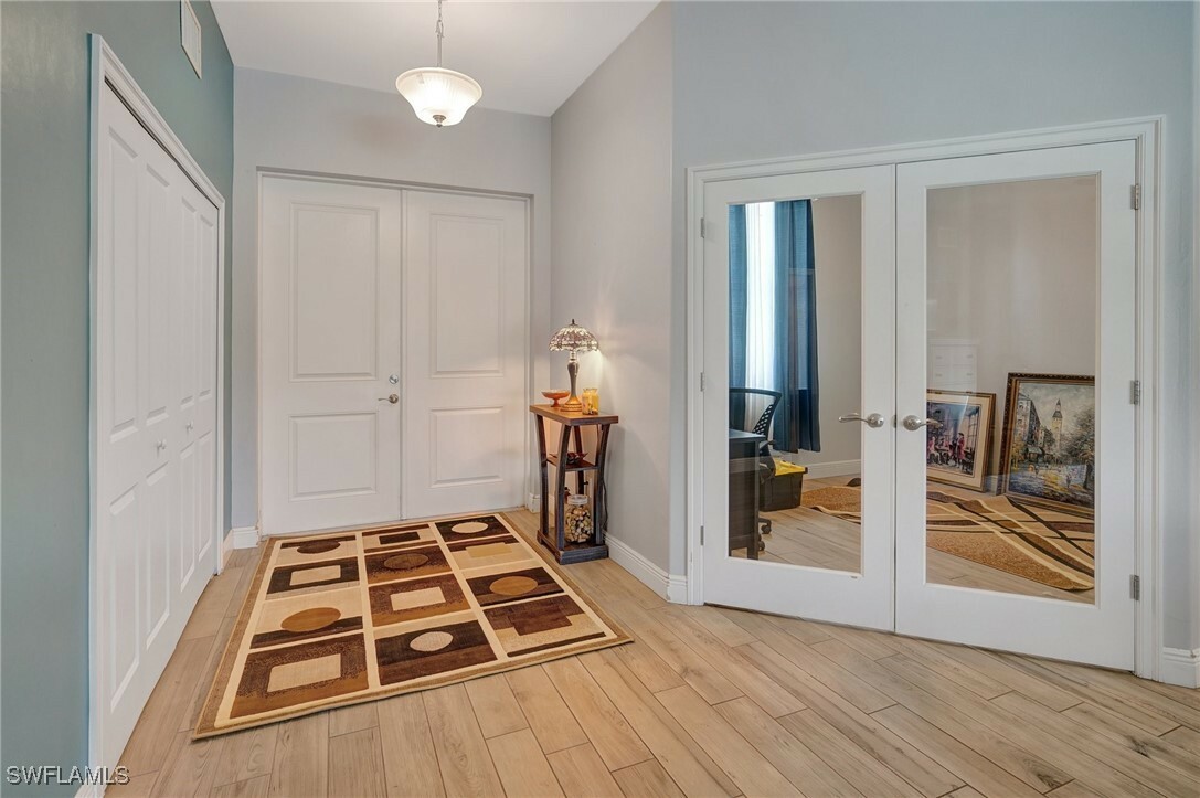 Property Photo:  1621 Savona Parkway W  FL 33914 