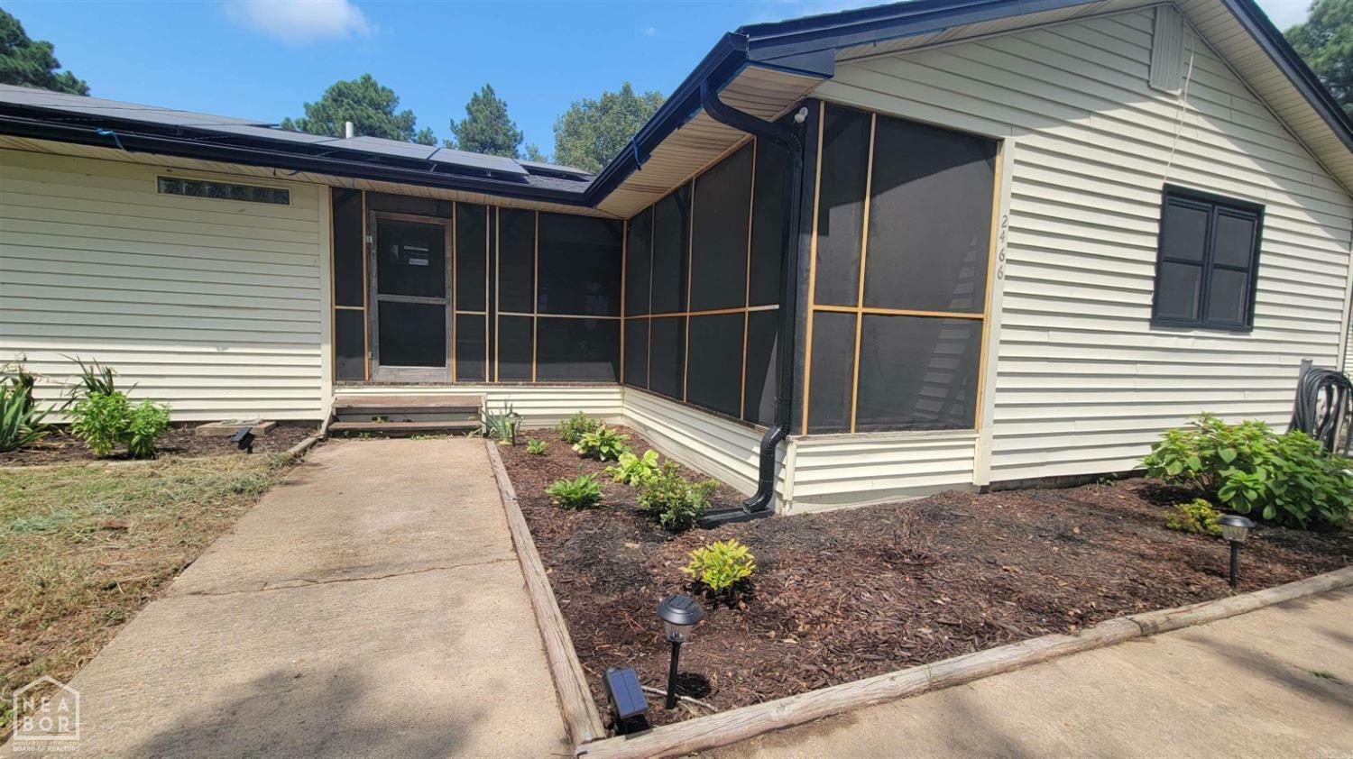 Property Photo: 2466 County Road 314 AR 72442