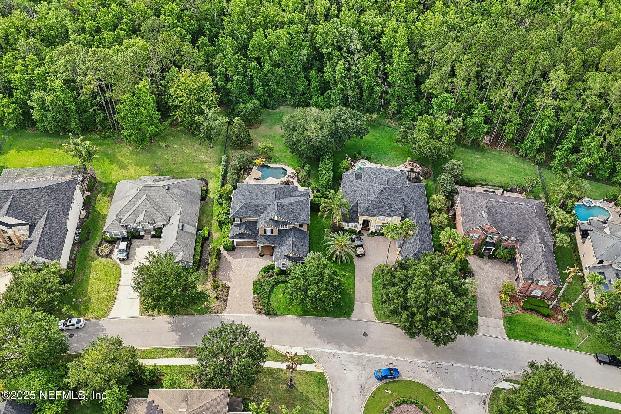 Property Photo: 1350 Fryston Street FL 32259