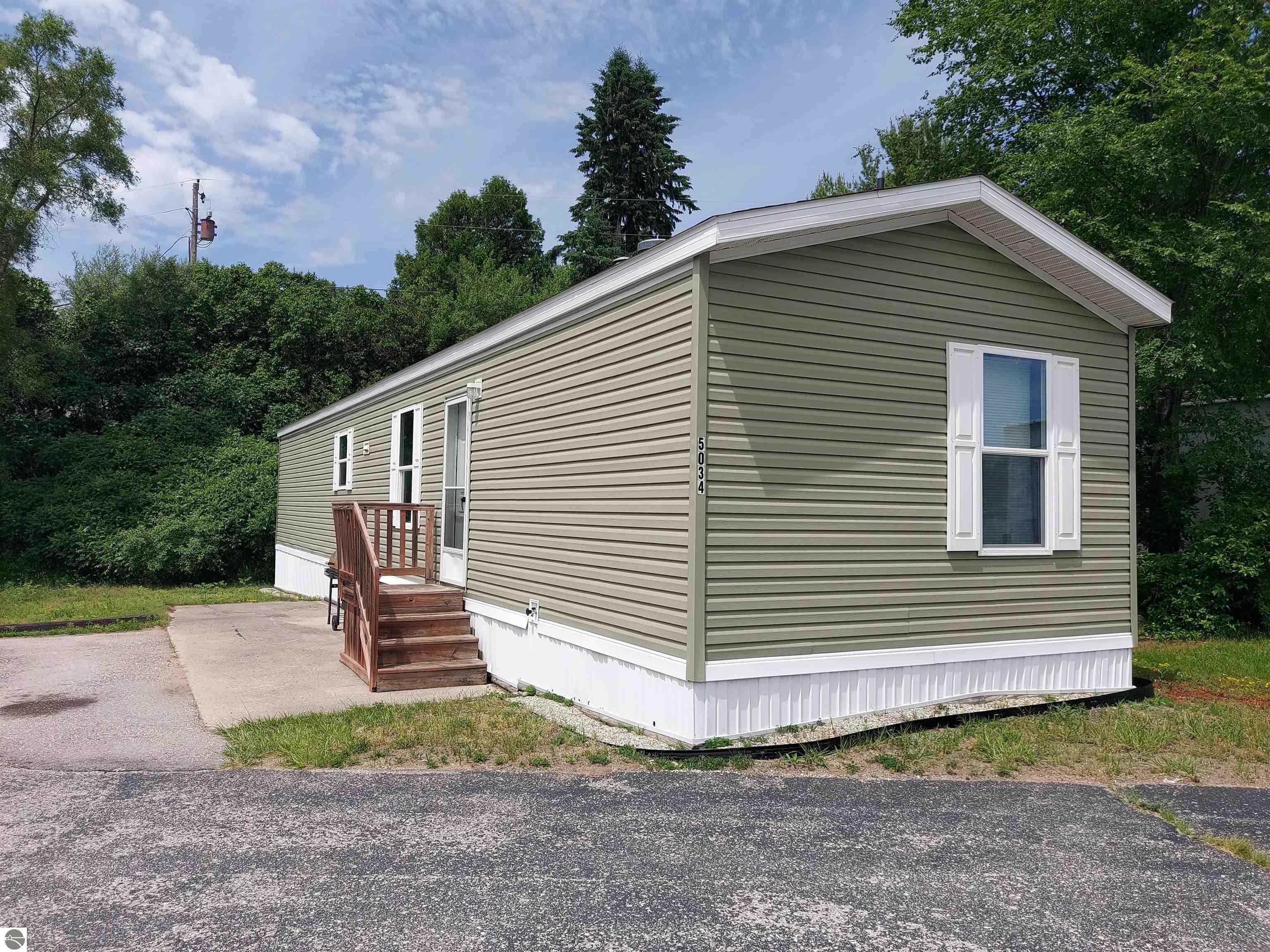 Property Photo: 5034 N Silver Lake View MI 49685