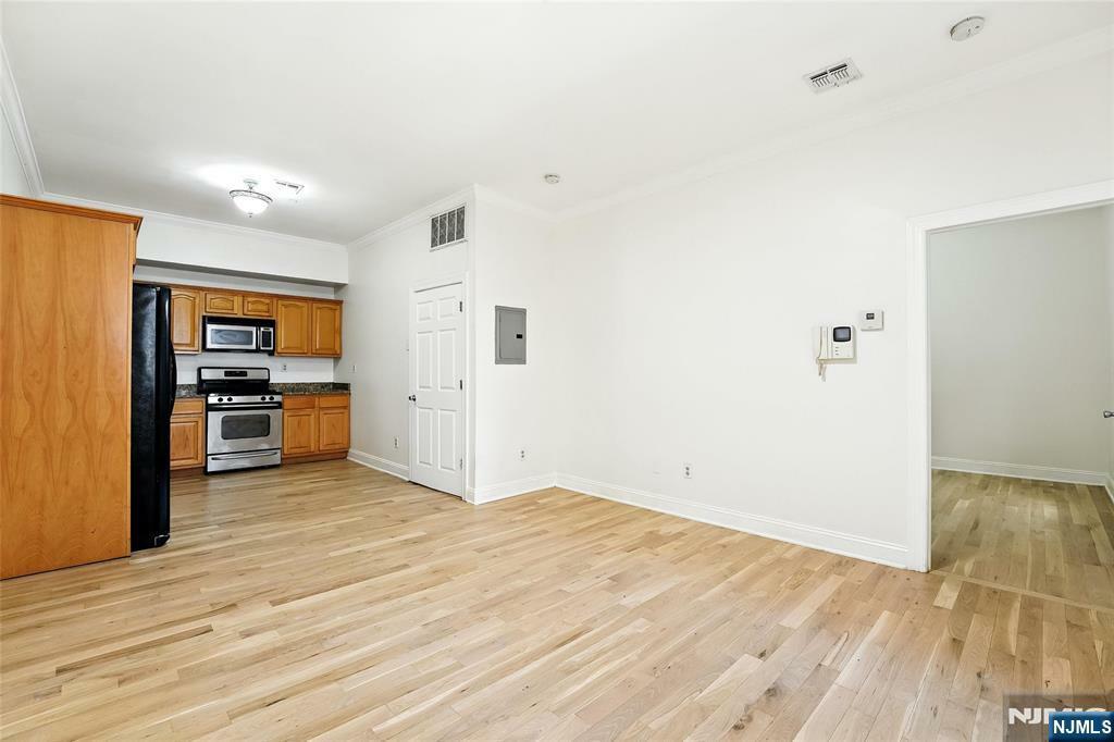 Property Photo: 85 Broadway 1E NJ 07306