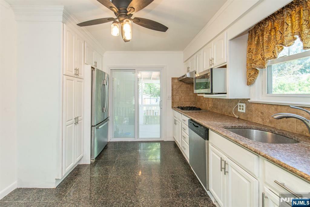 Property Photo: 445 Lakeside NJ 07442