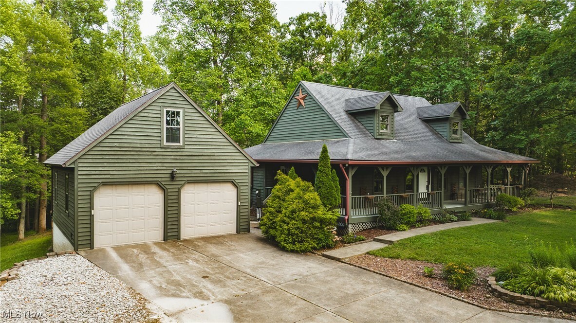 Property Photo:  116 Doug Lane  WV 26104 