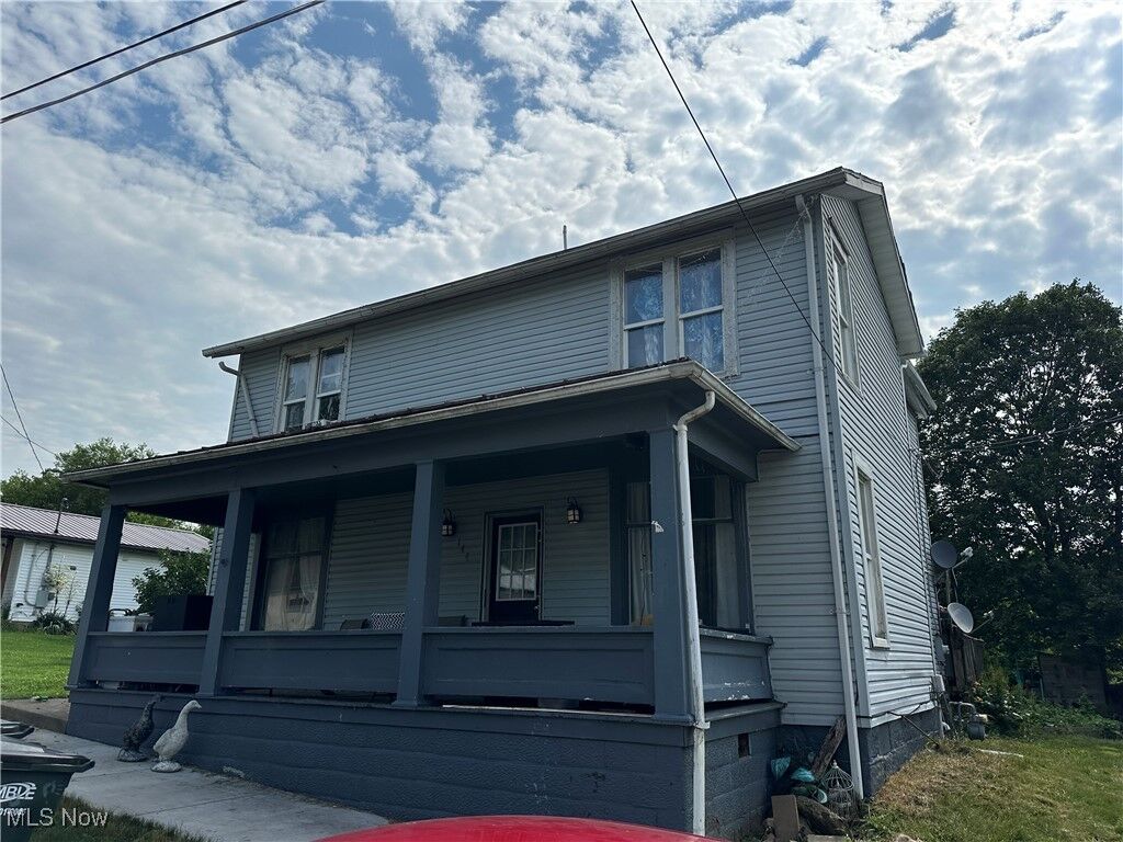 Property Photo: 144 Mill Street E OH 43780