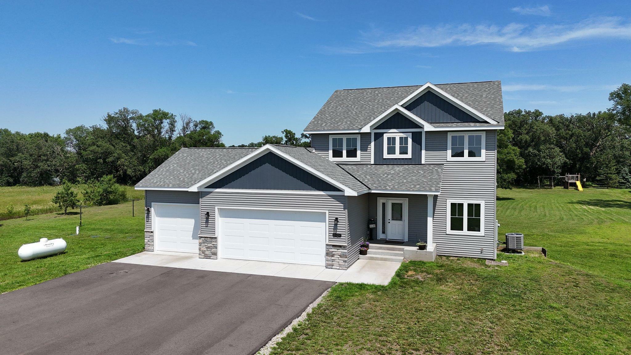 Property Photo: 8469 119th Avenue MN 55319