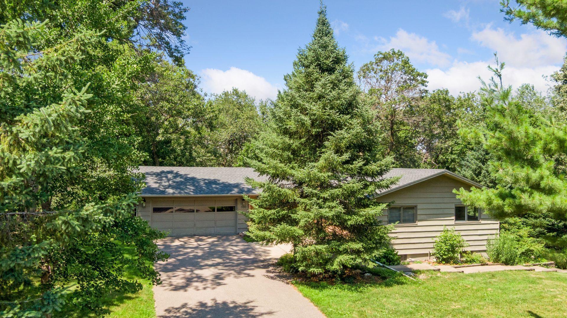 Property Photo: 500 Summit Lane MN 55337
