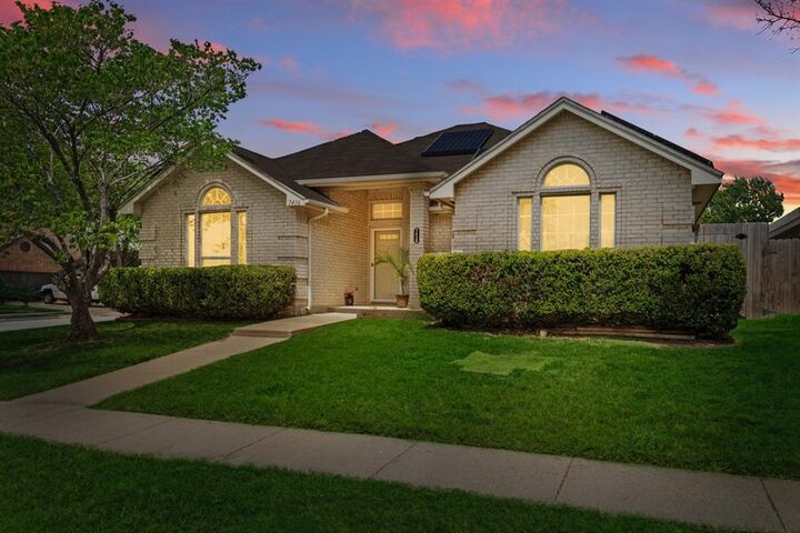 7436 Bennington Drive  Watauga TX 76148 photo