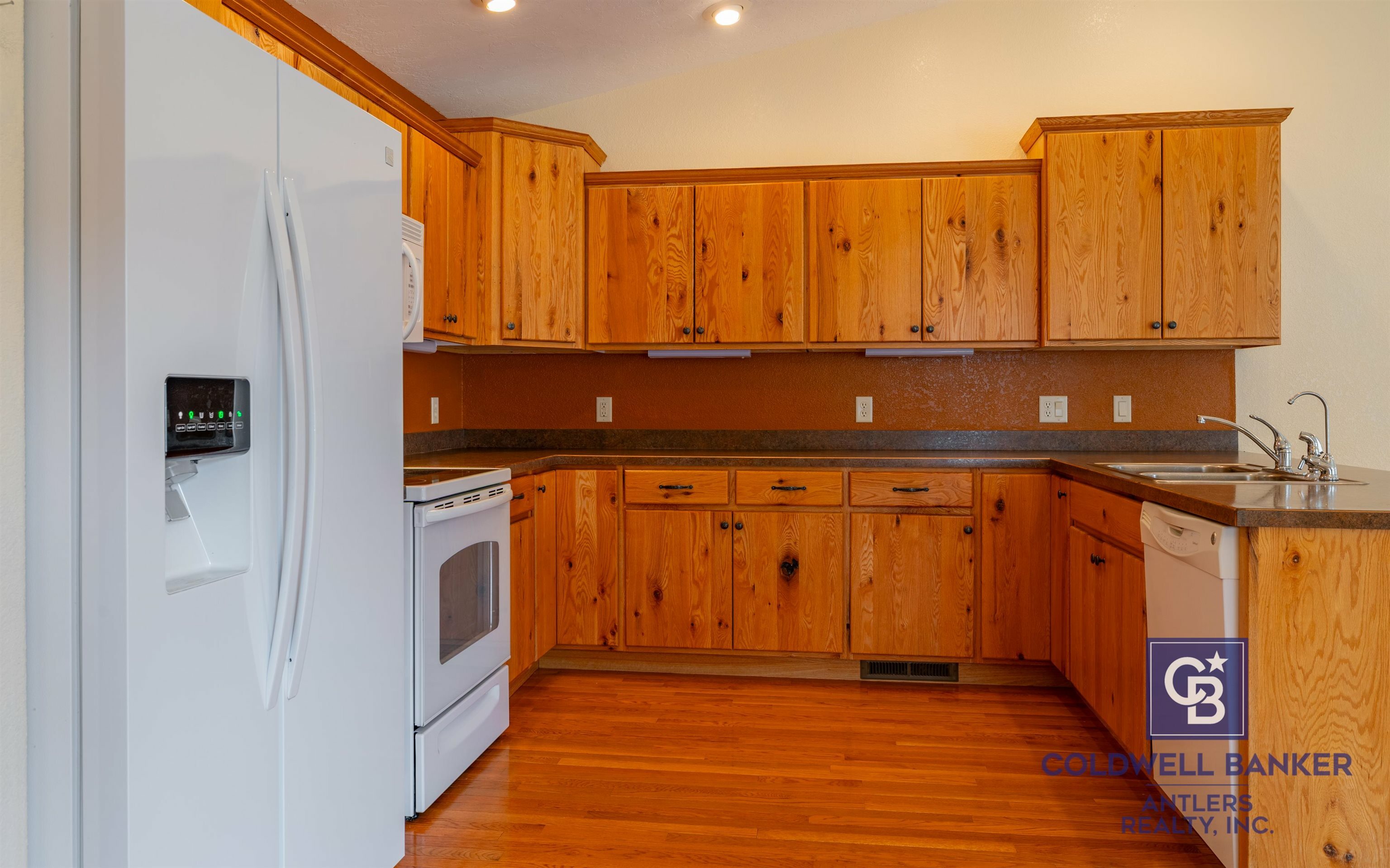 Property Photo: 2914 Granite Ct WY 82414
