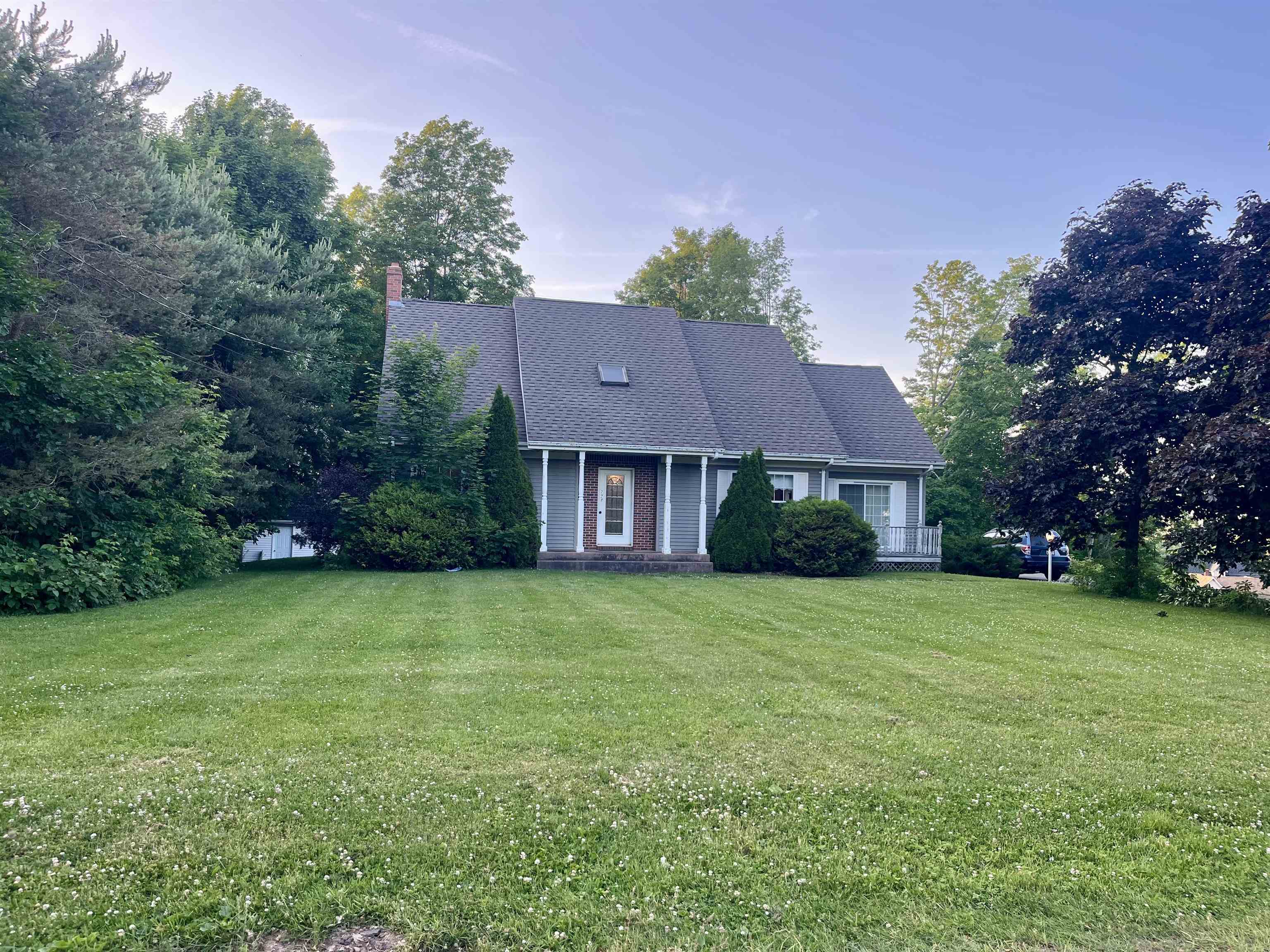 Property Photo: 228 Willow Street PE C0A 1R0