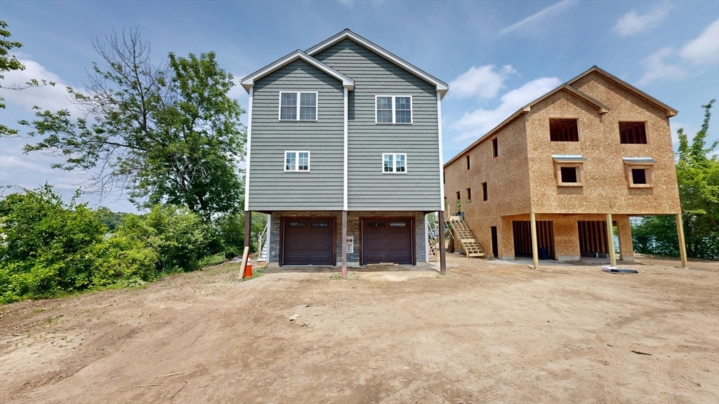 Property Photo: 44 Hastings Avenue MA 01606