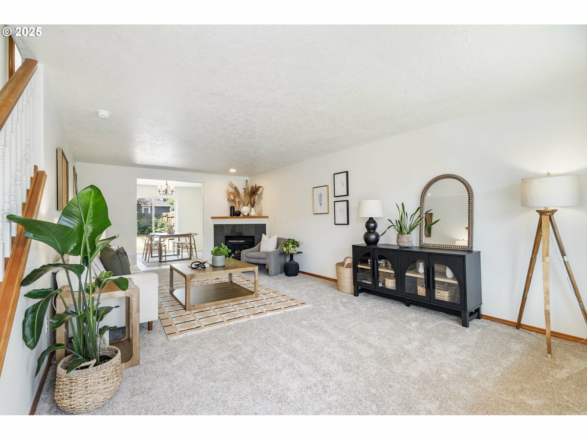 Property Photo: 6837 SE 84th Ave OR 97266