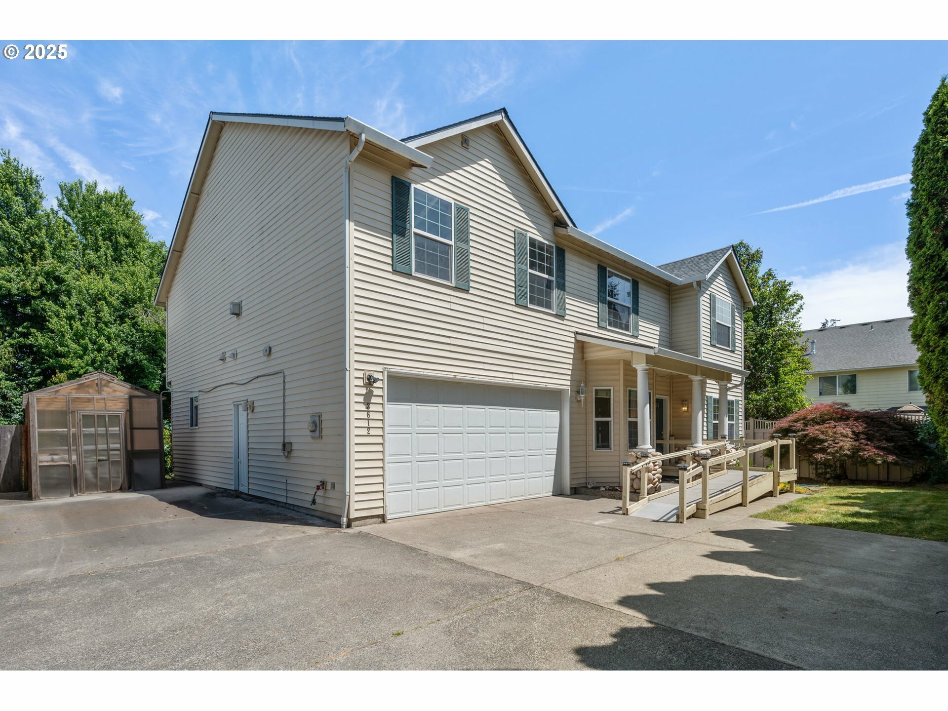 Property Photo:  3612 NE 113th St  WA 98686 