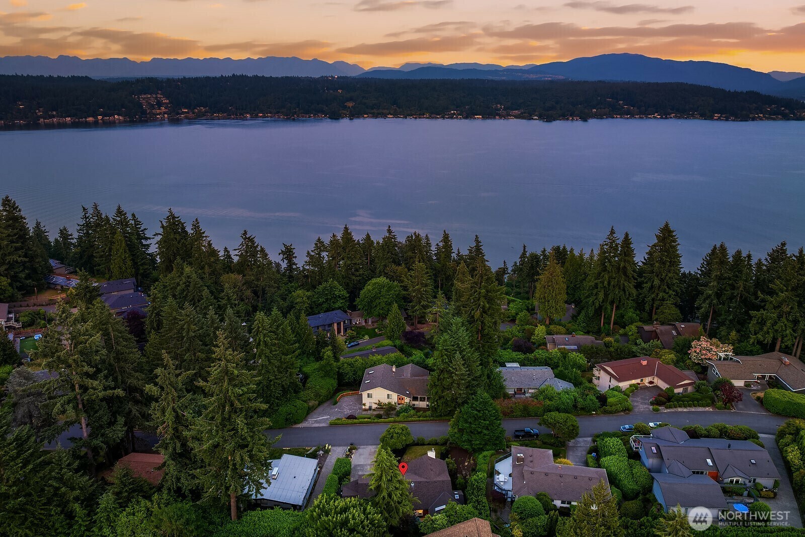Property Photo:  845  179th Place NE  WA 98008 