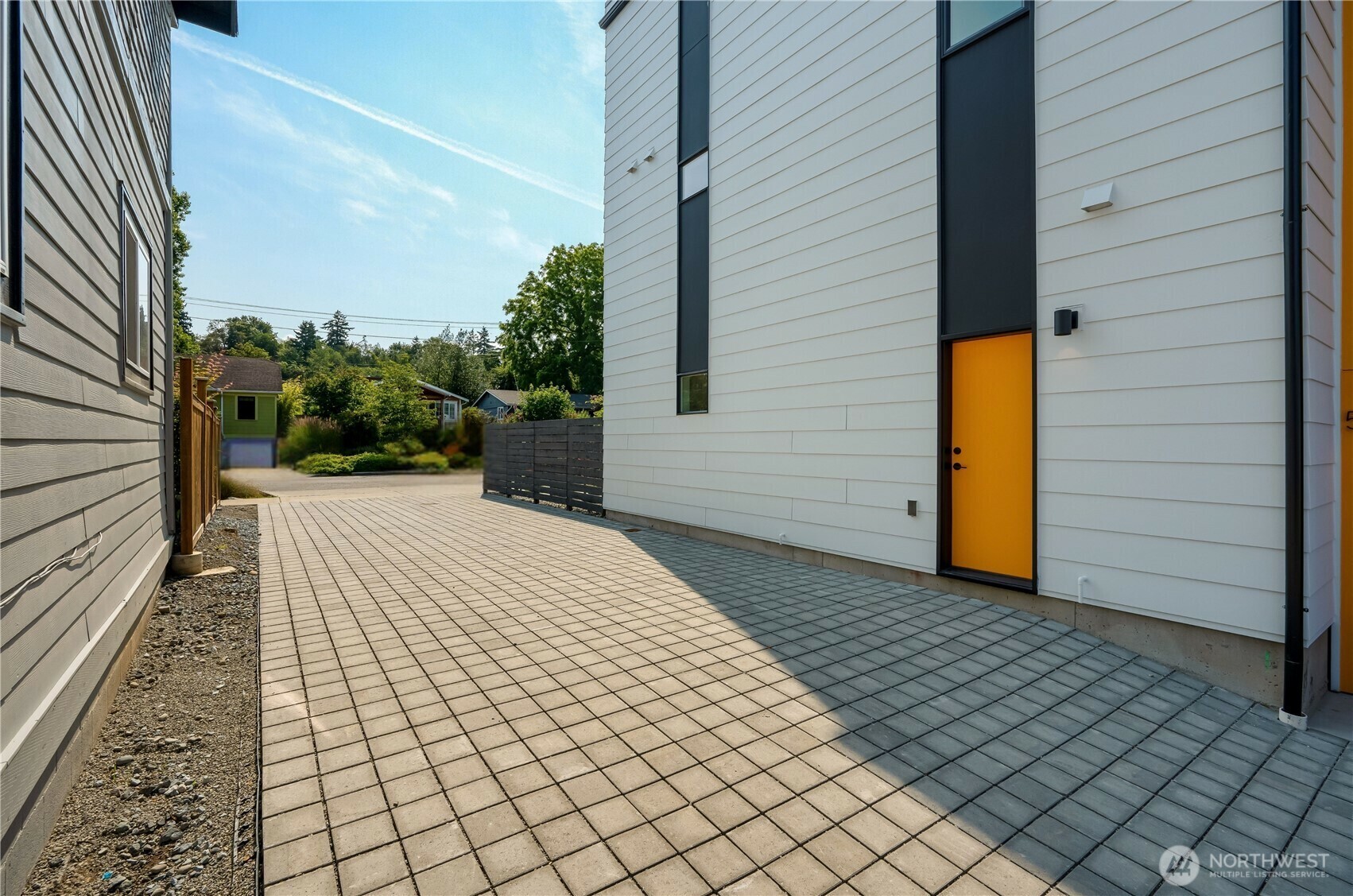 Property Photo: 5429 B 25th Avenue SW WA 98106